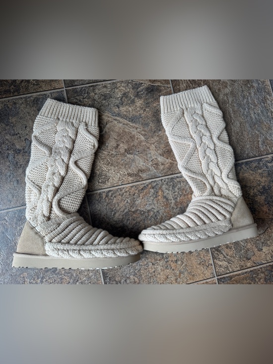 UGG Shoes - UGG Classic Tall Chunky Knit Pull On Zip Boots- Cream, Women’s Size 11